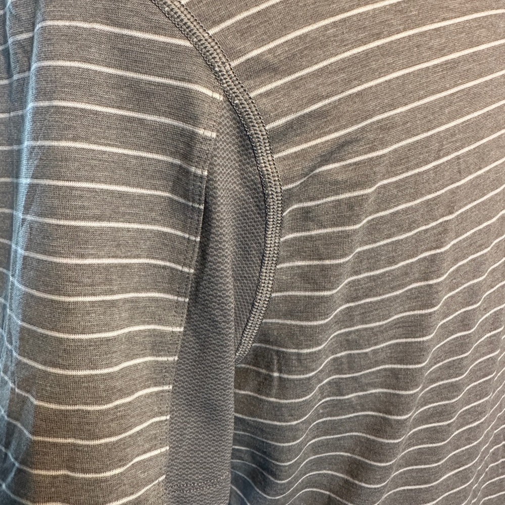 Lululemon Evolution Polo Shirt Mens M Gray Striped Stretch Logo Short Sleeve - Picture 7 of 8